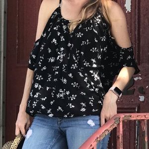NWT Black Floral Cold Shoulder Top